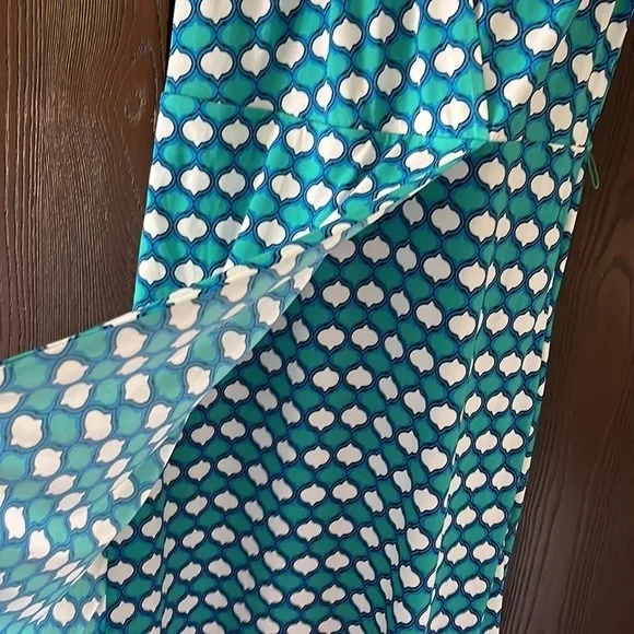 Laundry small capped sleeve dress. Size XL - Picture 3 of 9